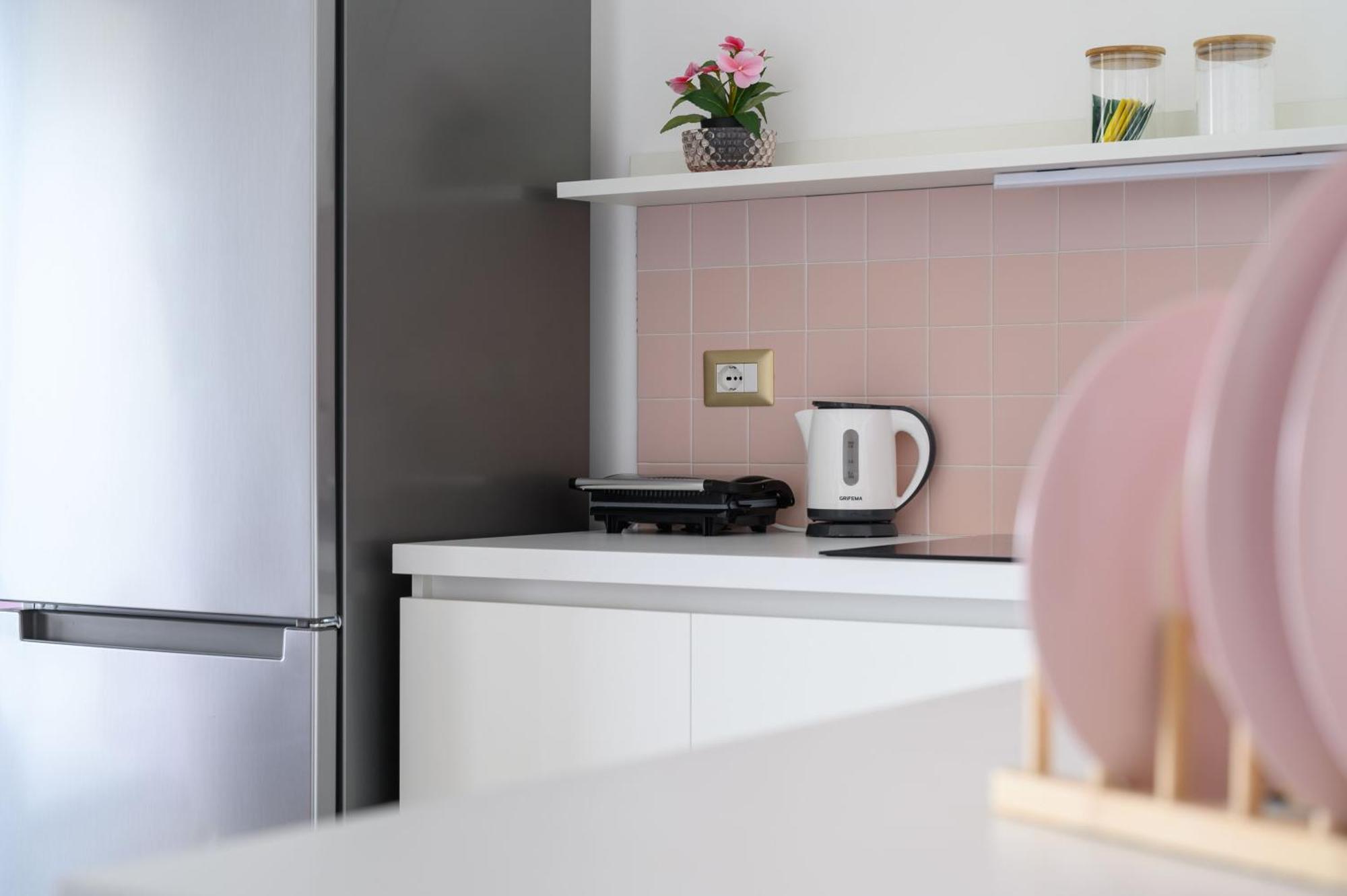 Casa Vacanze Maddalena - Palazzetto Sul Lago - Diamante Rosa Marta Exteriér fotografie